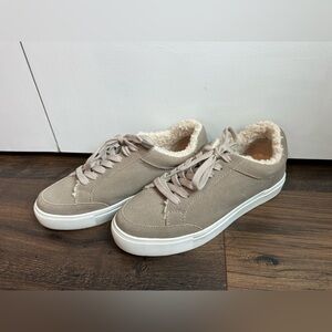 Birdies Cardinal Sherpa Lined Sneakers Dune Size 10